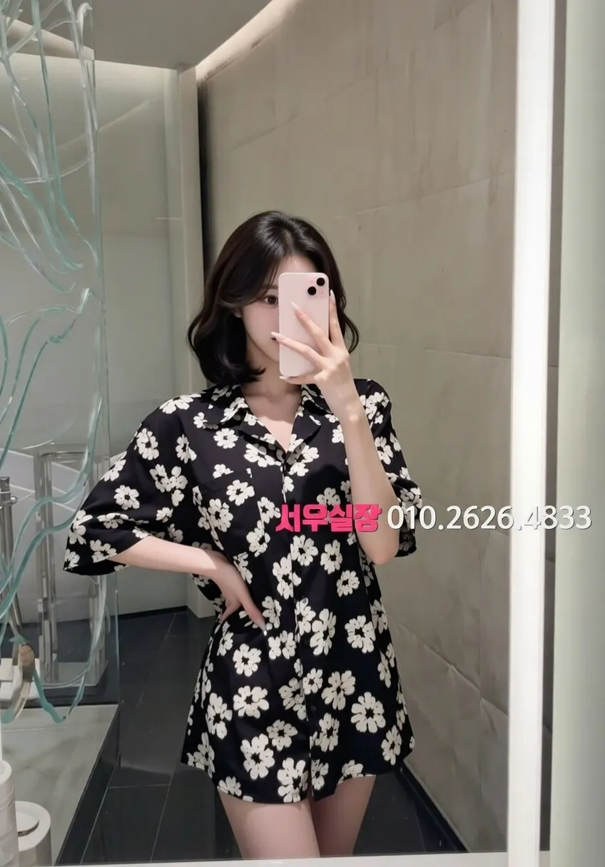 장항동 다국적노래방 프리미엄 라인업 1번 프로필